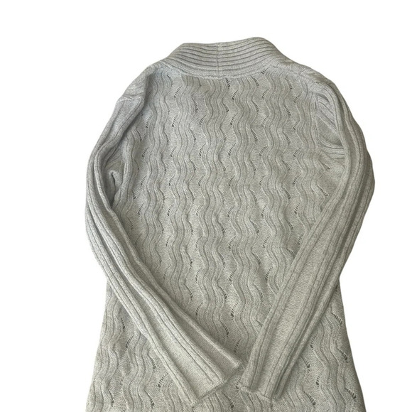 Carlo Colucci women’s S cashmere/wool blend  sweater in newer cond. worn once - Picture 3 of 9